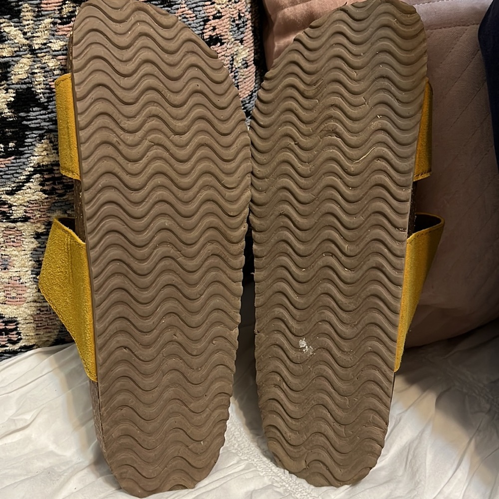 Yellow Sandals - Picture 9 of 9